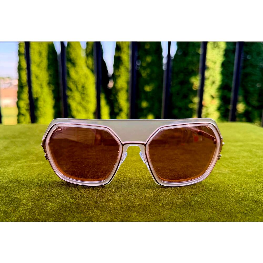 🔥 NWT Authentic MCM Geometric Oversized Sunglasses (MW0018-F 72F) - Picture 2 of 7